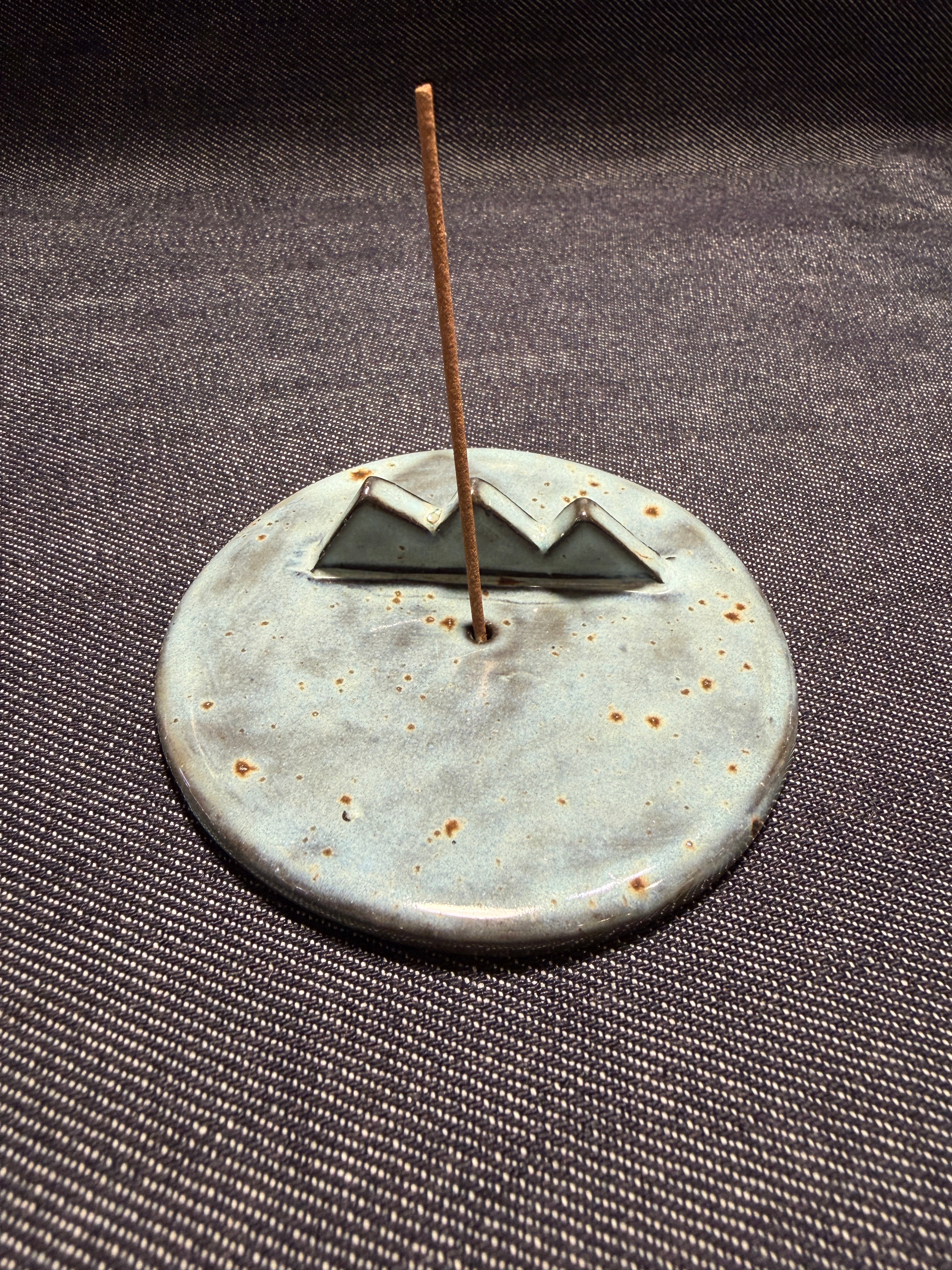 手作陶瓷香座￼
