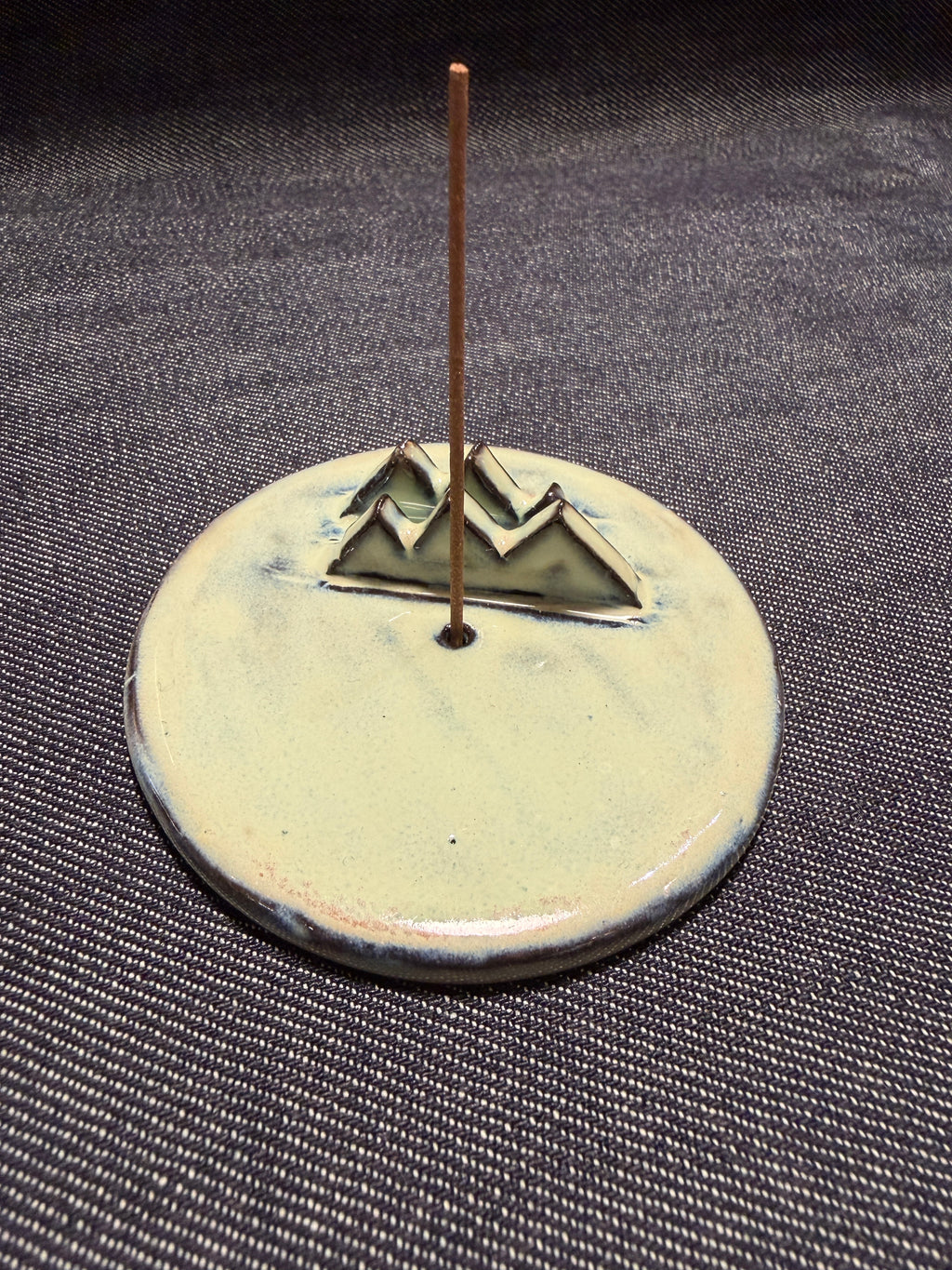 手作陶瓷香座￼
